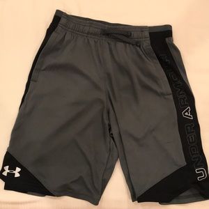 Boys grey Under Armour shorts